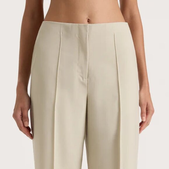 Rare - NWT Faithfull the Brand Emilie Trouser Pant Beige/Cream - Size 2 and Sz 4 - Picture 2 of 10